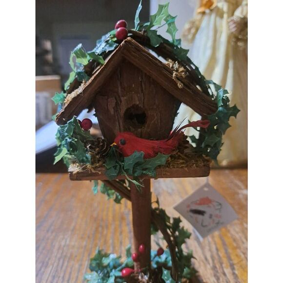 Vintage New Giftcraft Farmhouse Rustic Christmas Holiday Bird House Red Bird - Picture 2 of 10